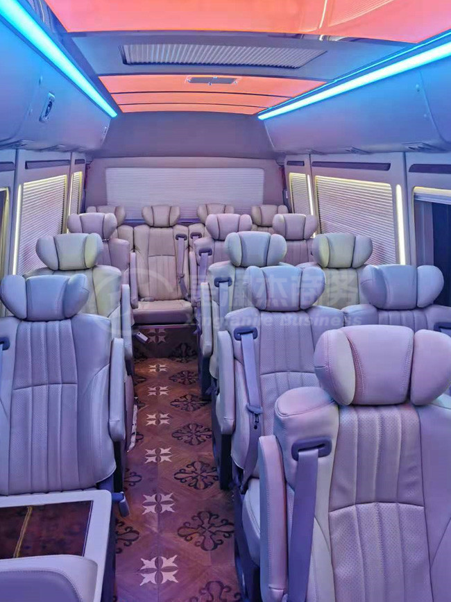 綿陽豐田考斯特13座出租